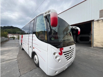 Bus pariwisata MERCEDES-BENZ