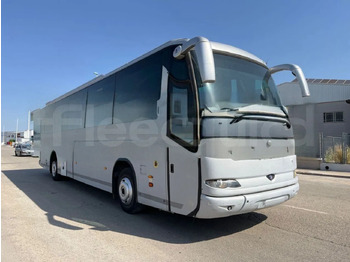 Bus pariwisata SCANIA Touring