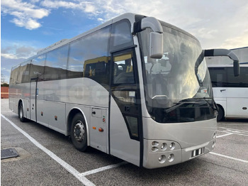 Bus pariwisata TEMSA