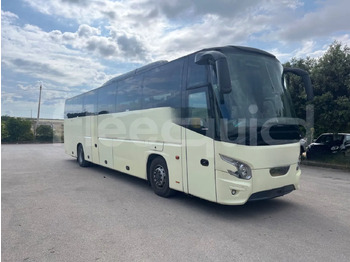 Bus pariwisata