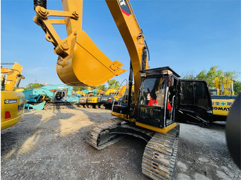 Ekskavator CAT 320D2 L: gambar 2