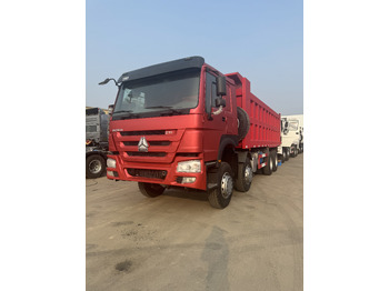 Tempat sampah SINOTRUK HOWO