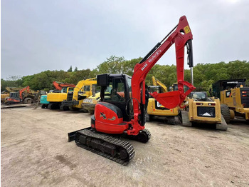 Ekskavator mini KUBOTA