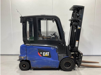 Forklift listrik CATERPILLAR EP