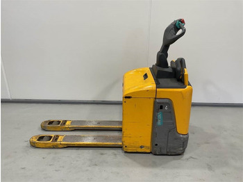 Truk pallet Jungheinrich ERE 120: gambar 3