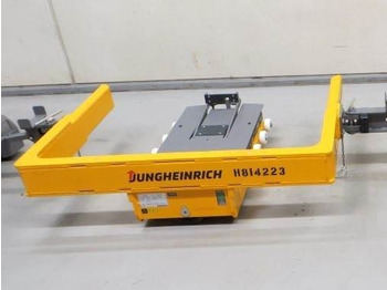 Peralatan gudang JUNGHEINRICH