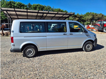 Mobil Volkswagen Transporter 2,0 TDi 102 Kombi lang 4d 9 prs: gambar 5