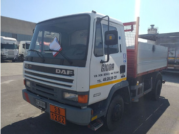 Truk jungkit DAF 45