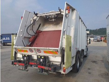 Truk sampah Mercedes-Benz Econic 2628: gambar 4