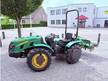 Traktor FERRARI