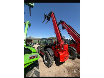Telehandler MANITOU