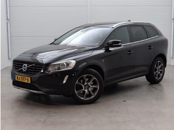 Mobil SUV VOLVO