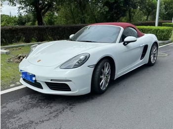 Mobil PORSCHE