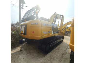 Ekskavator perayap CATERPILLAR 320D: gambar 3