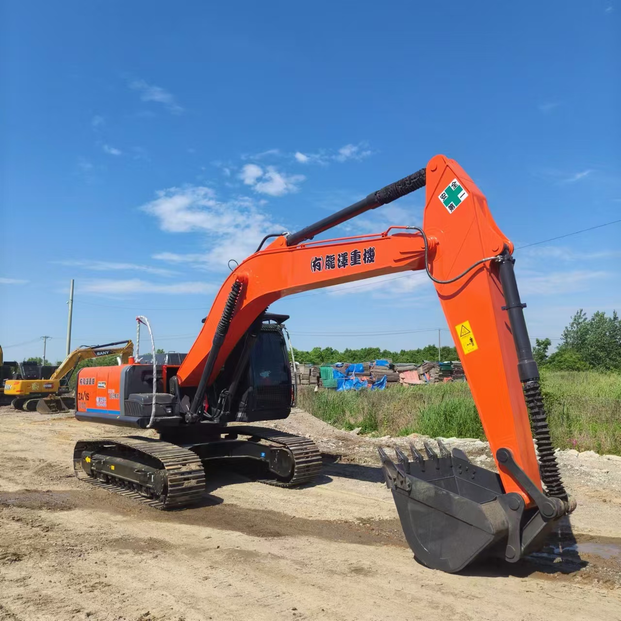 Ekskavator perayap HITACHI ZX240