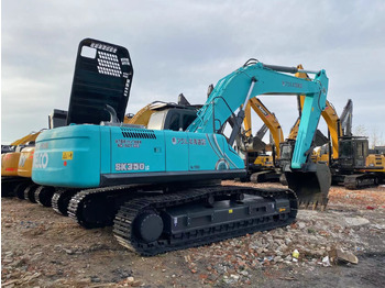Ekskavator perayap KOBELCO