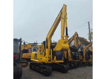 Ekskavator perayap KOMATSU PC130-7