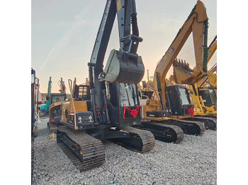 Ekskavator perayap VOLVO EC140: gambar 2