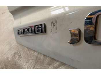 Tubuh dan eksterior VOLVO FH
