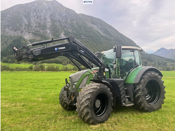 Traktor 2017 Fendt 724 Vario w/ GPS, Front PTO, Loader and hydraulics.: gambar 3 Traktor 2017 Fendt 724 Vario w/ GPS, Front PTO, Loader and hydraulics.: gambar 3