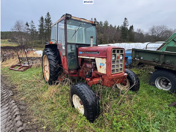 Traktor INTERNATIONAL