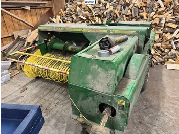 Peralatan untuk pembuatan jerami JOHN DEERE