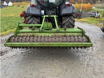 Mesin pengolahan tanah KRONE