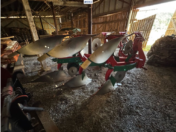 Mesin pengolahan tanah KVERNELAND