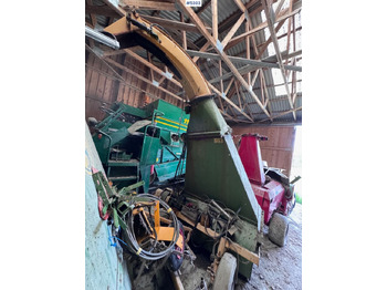 Peralatan untuk pembuatan jerami