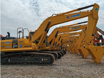 Ekskavator perayap KOMATSU PC210