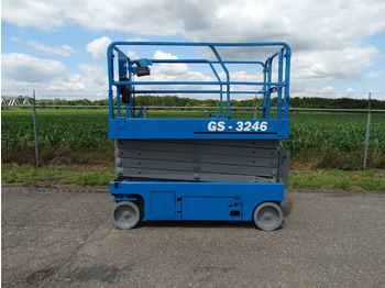 Scissor lifts GENIE