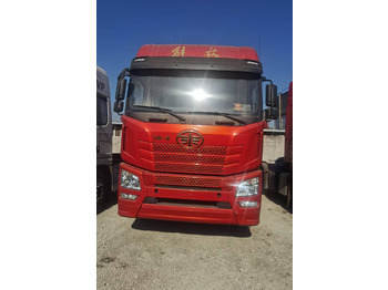 Tractor head FAW