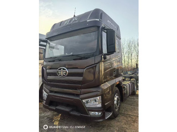 Tractor head FAW