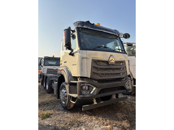 Tractor head SINOTRUK HOWO