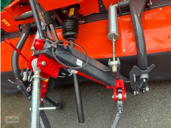 Mesin pemotong padang rumput baru Kubota DM4032 KSW: gambar 5