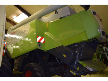 Leasing CLAAS Lexion 570 *3-D* *4x4* CLAAS Lexion 570 *3-D* *4x4*: gambar 3 Leasing CLAAS Lexion 570 *3-D* *4x4* CLAAS Lexion 570 *3-D* *4x4*: gambar 3