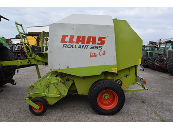 Baler bulat CLAAS