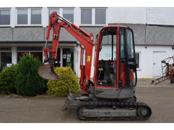 Ekskavator mini YANMAR VIO 25