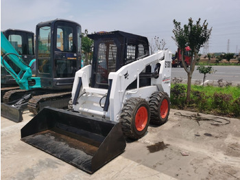 Skid steer BOBCAT S130