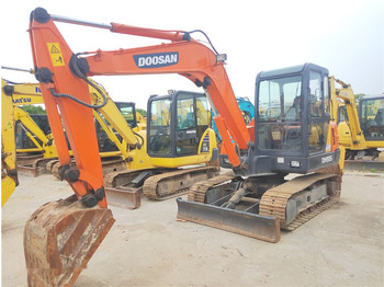 Ekskavator mini DOOSAN DH55-V