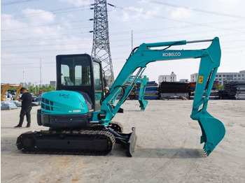 Ekskavator mini KOBELCO