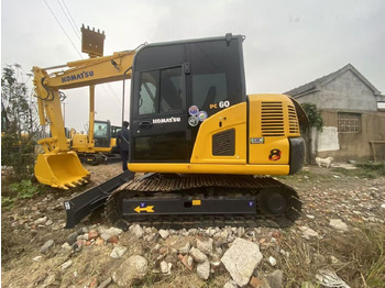 Ekskavator mini KOMATSU PC60-8