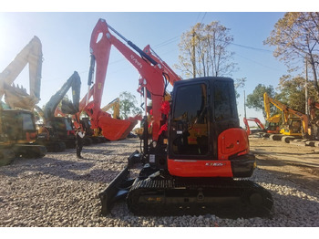 Ekskavator mini KUBOTA