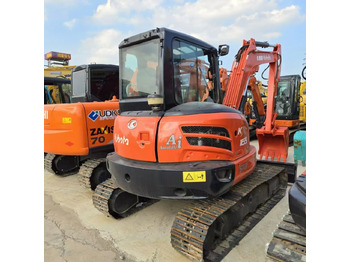 Ekskavator mini KUBOTA