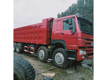Truk jungkit SINOTRUK HOWO: gambar 3