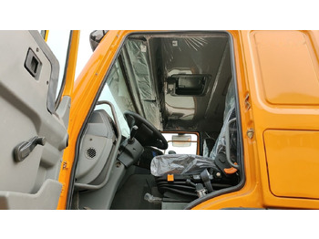 Leasing Sinotruk Howo 8*4 Sinotruk Howo 8*4: gambar 2