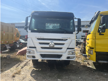 Tractor head SINOTRUK HOWO trailer head: gambar 4