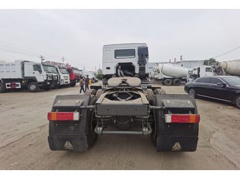 Tractor head SINOTRUK Howo trailer head: gambar 3