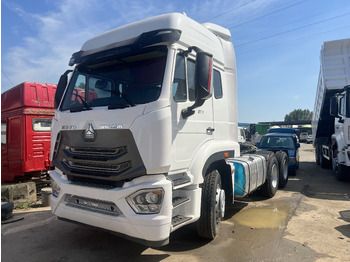 Tractor head SINOTRUK HOWO