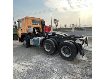 Tractor head SINOTRUK HOWO